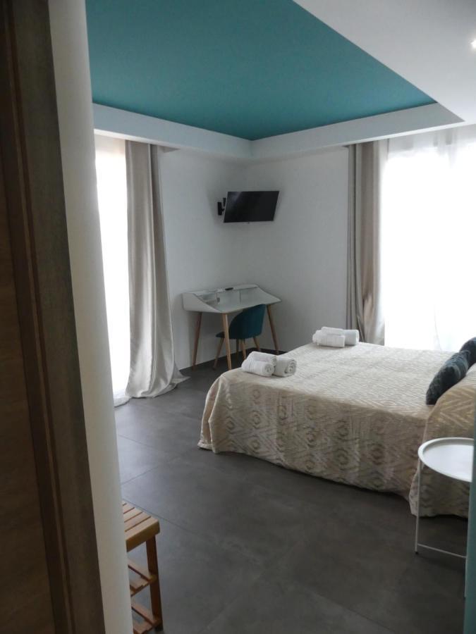 Albergo Piazza Risorgimento Porto Cesareo Exterior foto