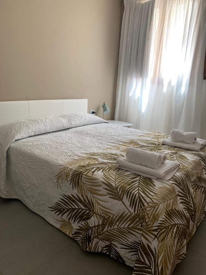 Albergo Piazza Risorgimento Porto Cesareo Exterior foto
