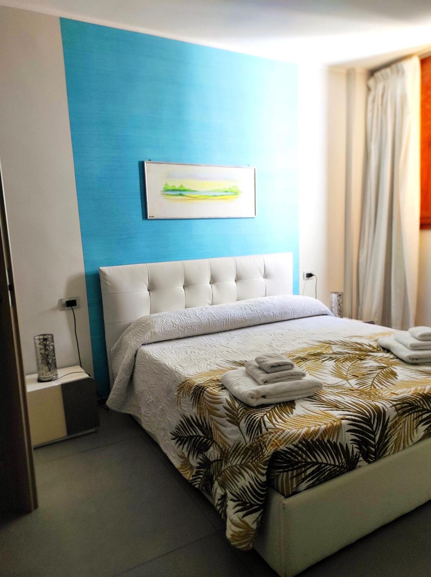 Albergo Piazza Risorgimento Porto Cesareo Exterior foto