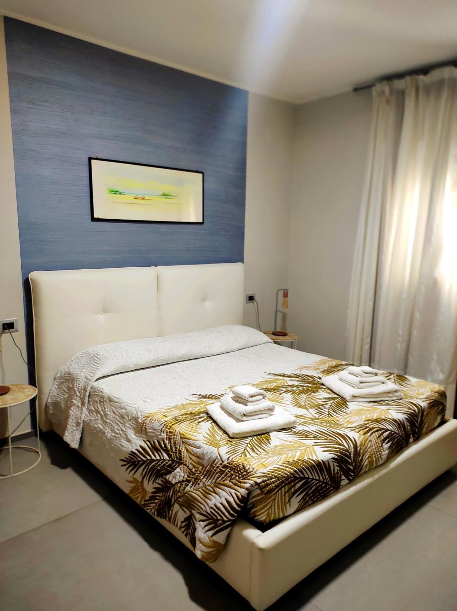 Albergo Piazza Risorgimento Porto Cesareo Exterior foto